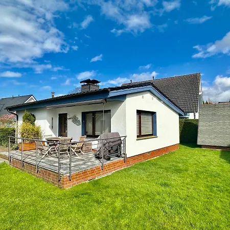 Holiday home Kleine Seemoewe